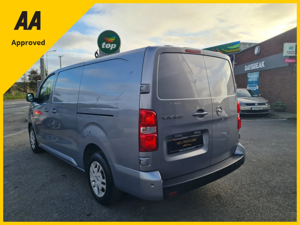 Opel Vivaro PANEL VAN SPORTIVE 3100 3100-L2H1-2 - Image 3