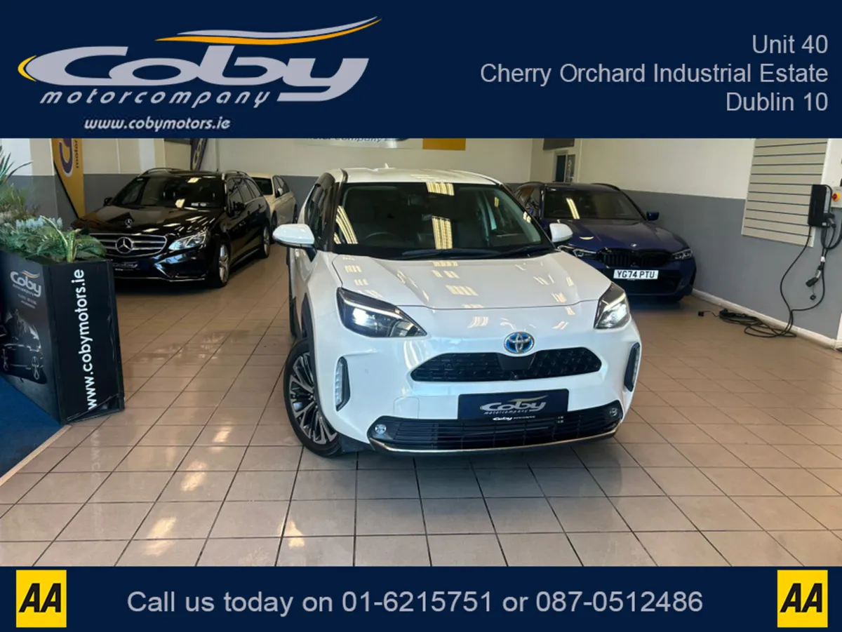 Toyota Yaris Cross 1.5 Hybrid5DR Auto. 1 Owner Onl - Image 2