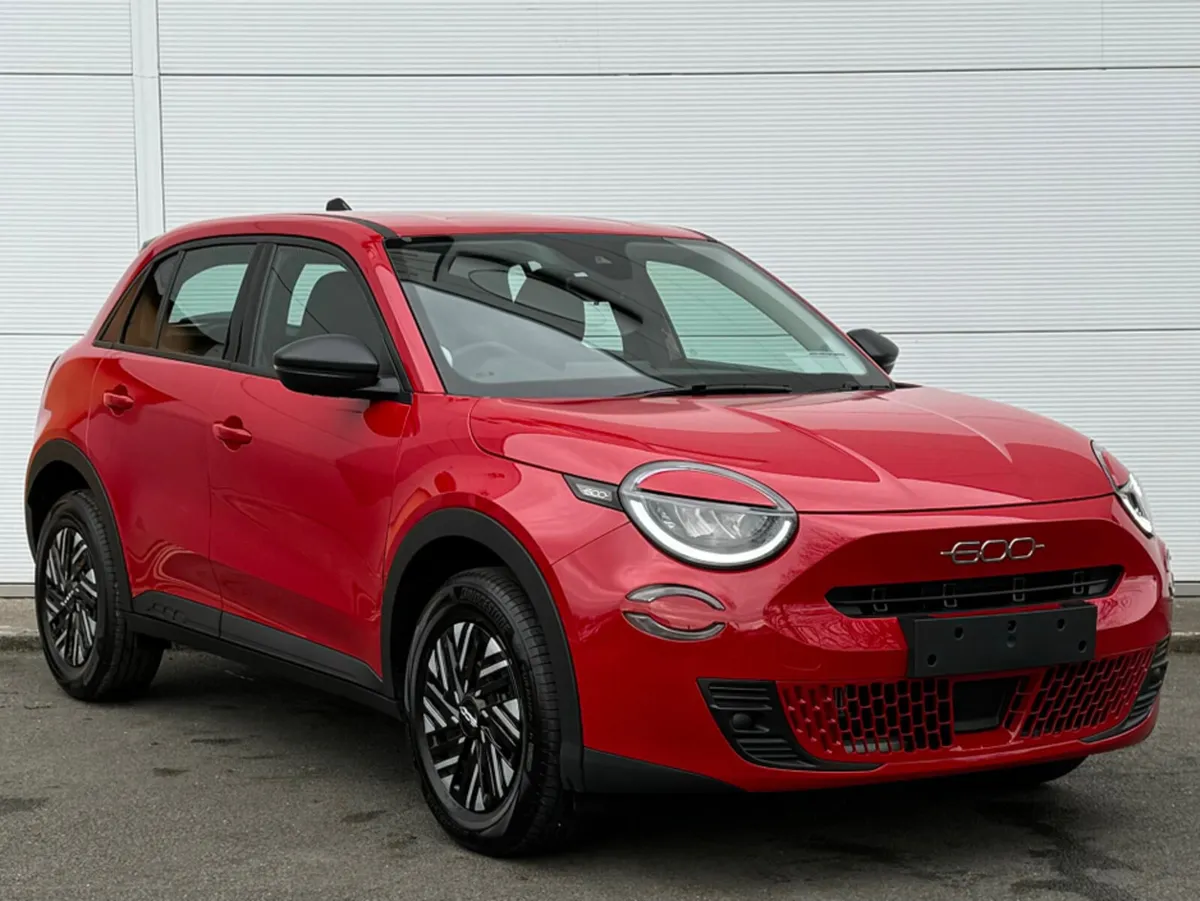 Fiat 600 1.2 MHEV | 100hp | eDCT 6 - Image 1