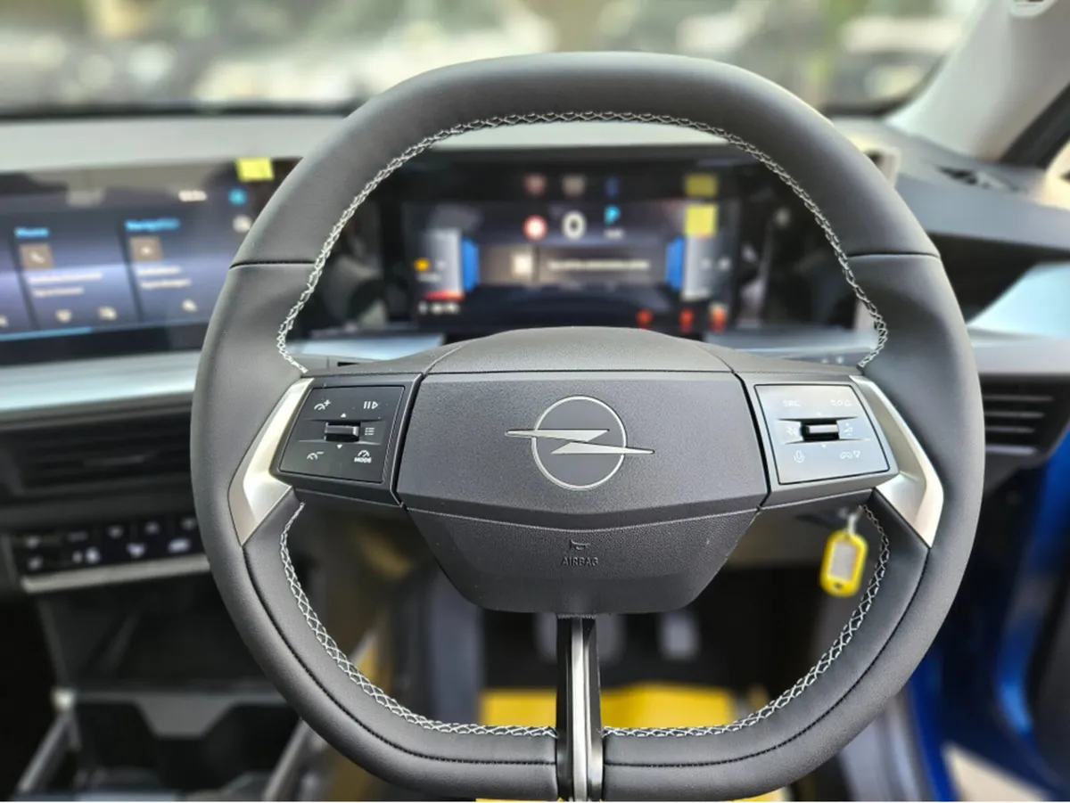 Opel Frontera GS 1.2 HYBRID 136PS - Image 4