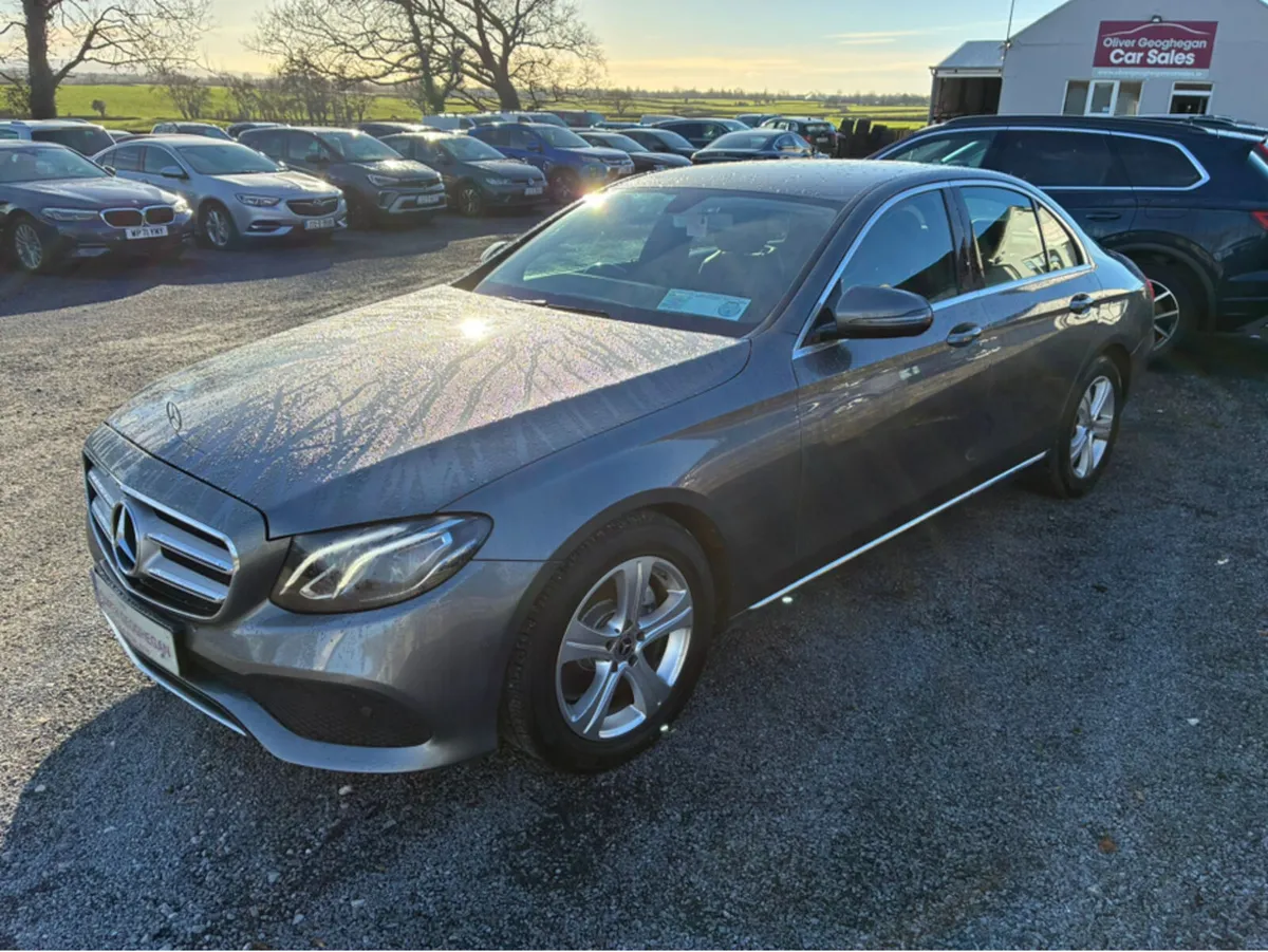 Mercedes-Benz E-Class E SERIES D SE AUTO - Image 4