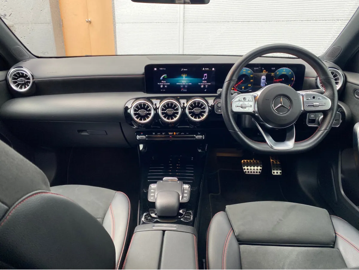 Mercedes-Benz A-Class A180D 5DR AUTO AMG LINE PROG - Image 3