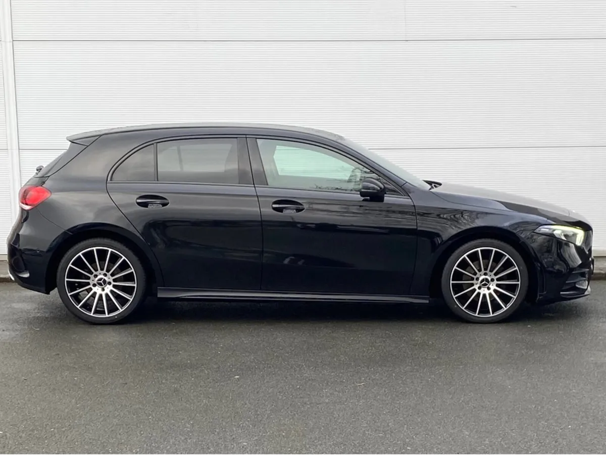 Mercedes-Benz A-Class A180D 5DR AUTO AMG LINE PROG - Image 4