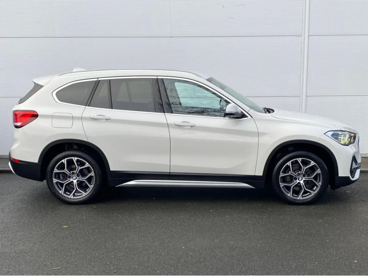 BMW X1 *DEPOSIT TAKEN* SDRIVE18i 5DR AUTO - Image 4