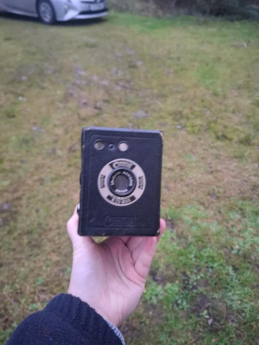 Vintage camera postage possible - Image 1