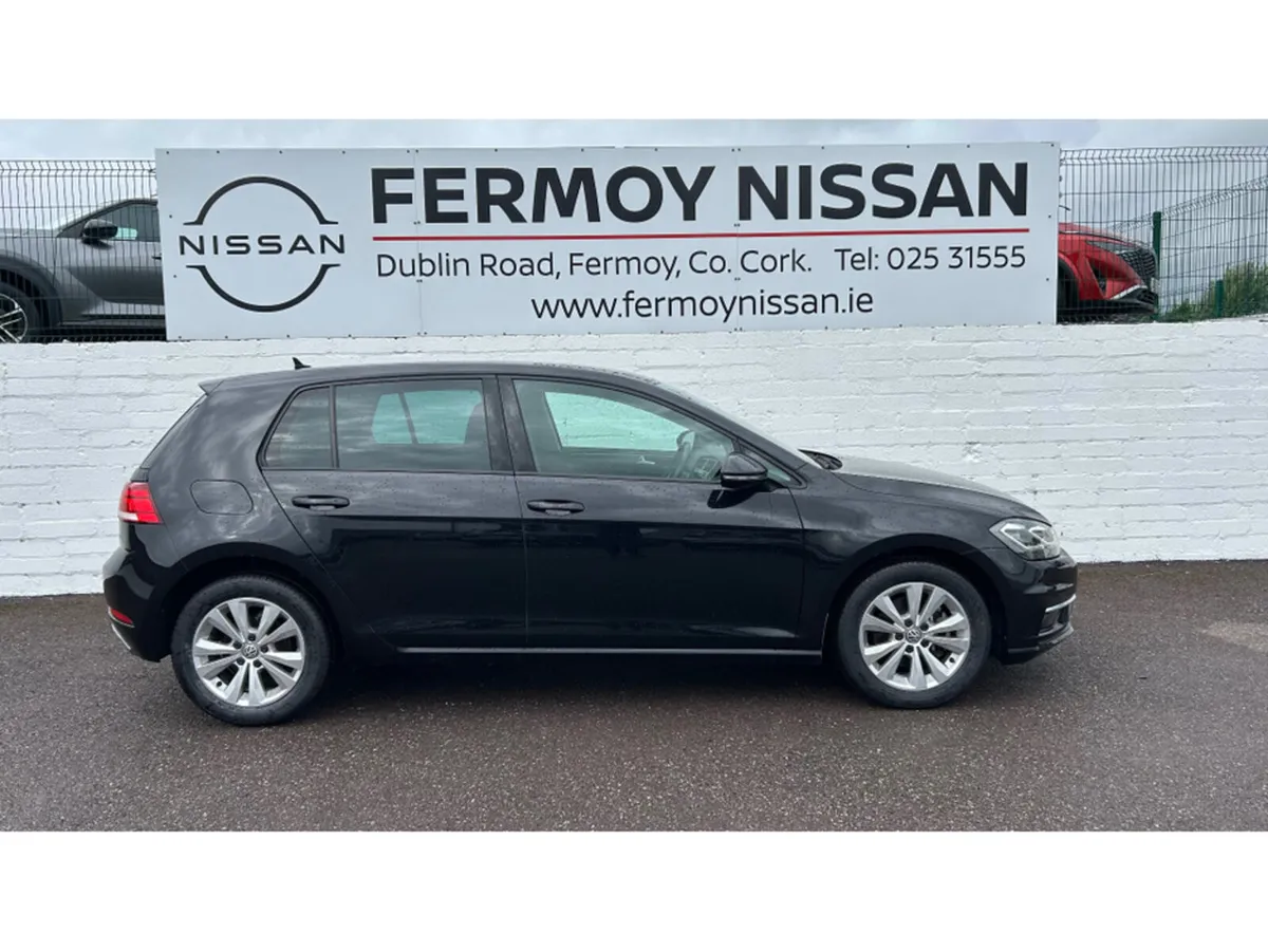 Volkswagen Golf Automatic MAJOR SERVICE / 4 NEW TY - Image 2