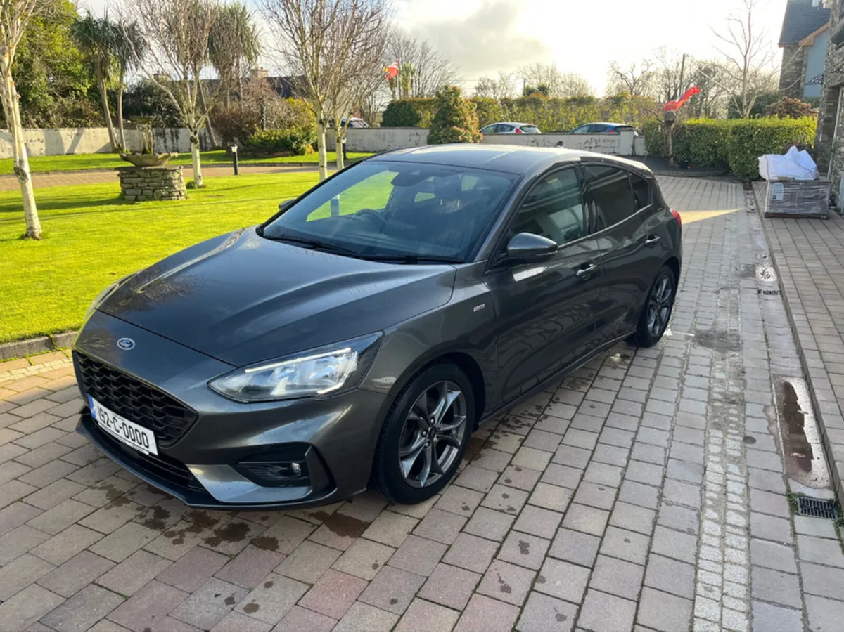 Ford Focus ST-LINE TDCI - Image 3