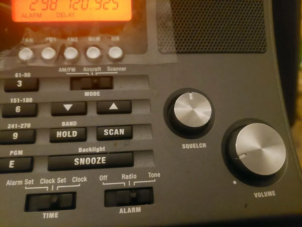 + new free uv-5r mini/UNIDEN BEARCAT UBC-360CLT - Image 3