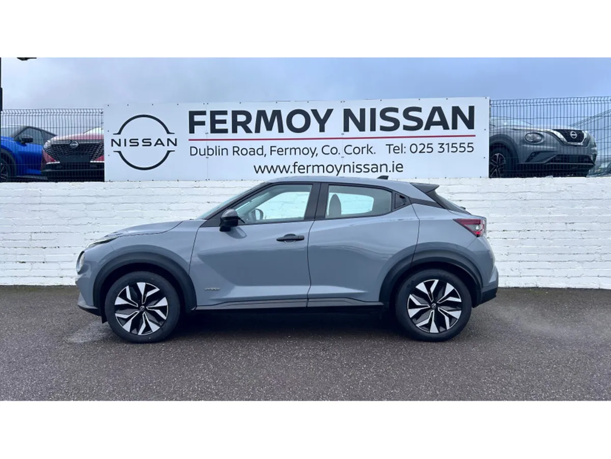 Nissan Juke AUTOMATIC 1.6 HYBRID SV MY24 - Image 2