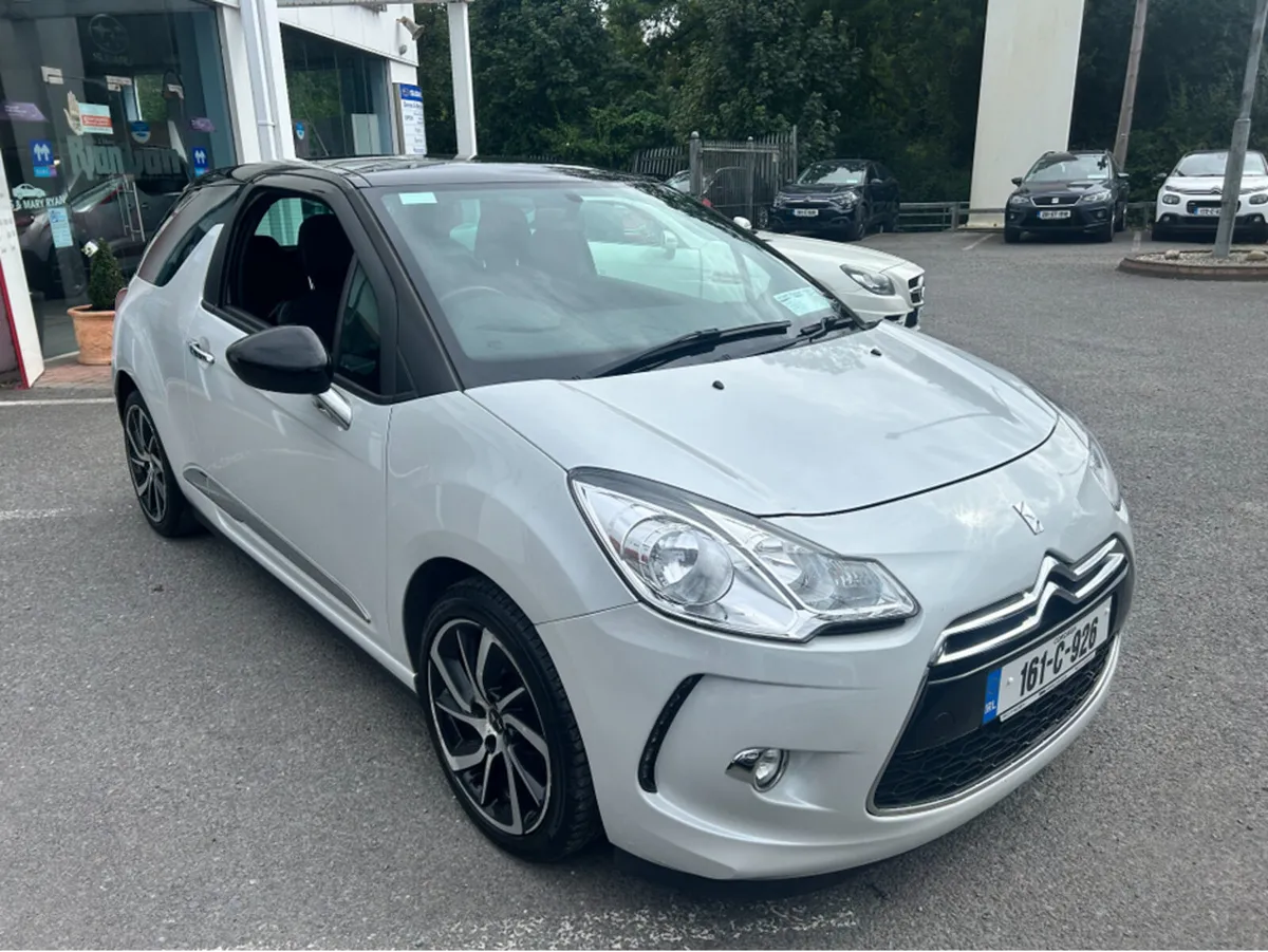Citroen DS 3 BLUEHDI 100 DSTYLE MY32 2DR - Image 4