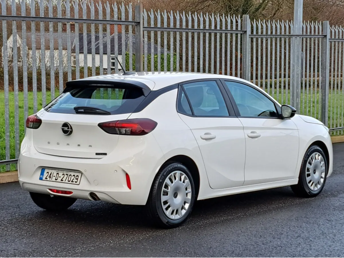 Opel Corsa SC 1.2 75BHP **FACELIFT MODEL** - Image 4