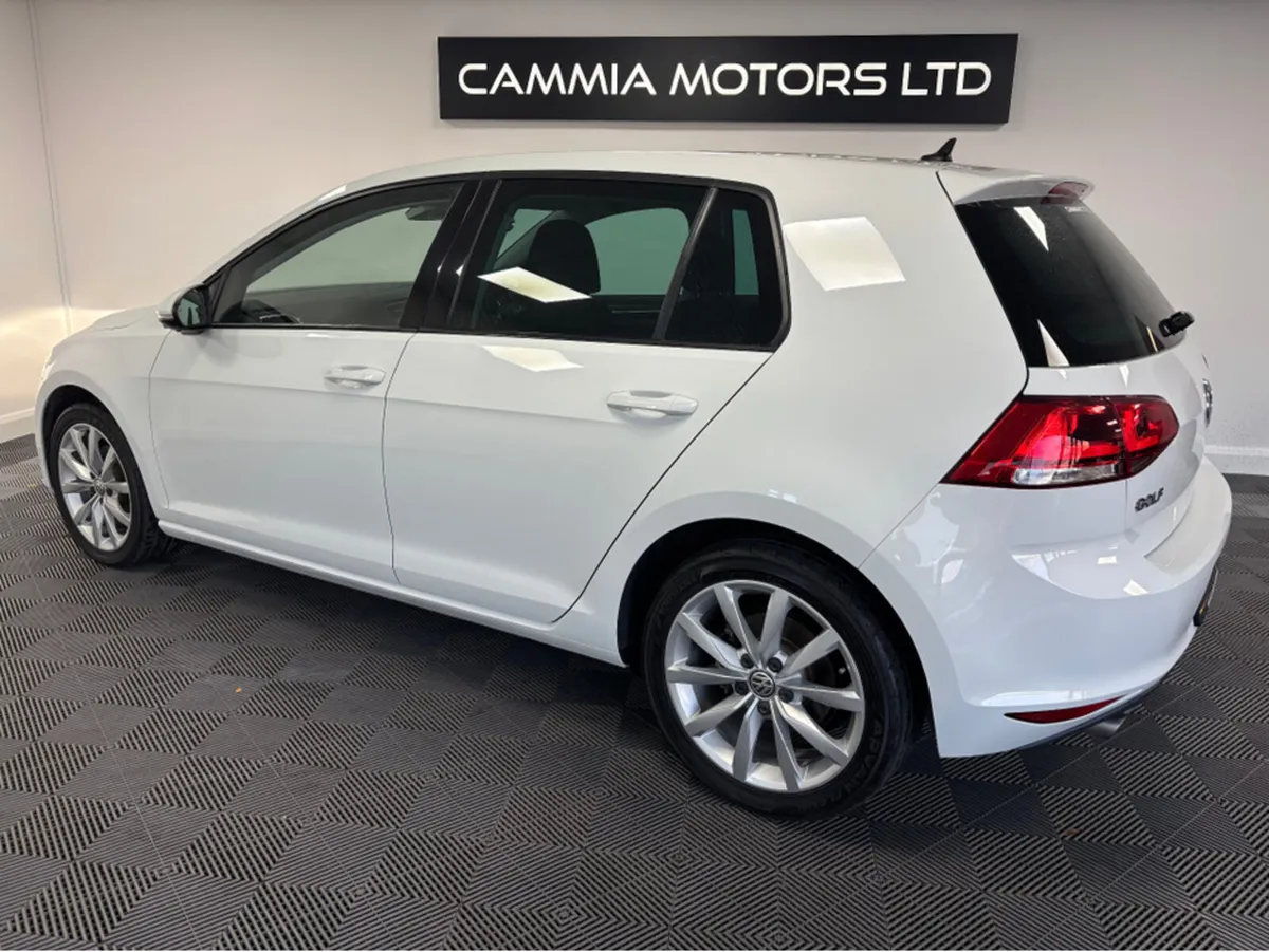 Volkswagen Golf *VOLKSWAGEN GOLF* *LOW MILEAGE* *D - Image 3