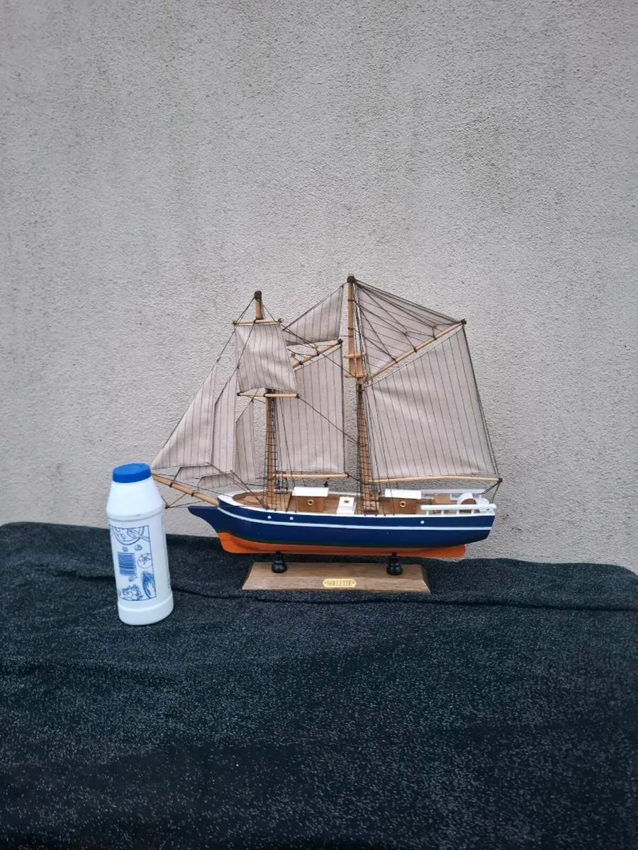 Wood ship boat maquette - Image 1