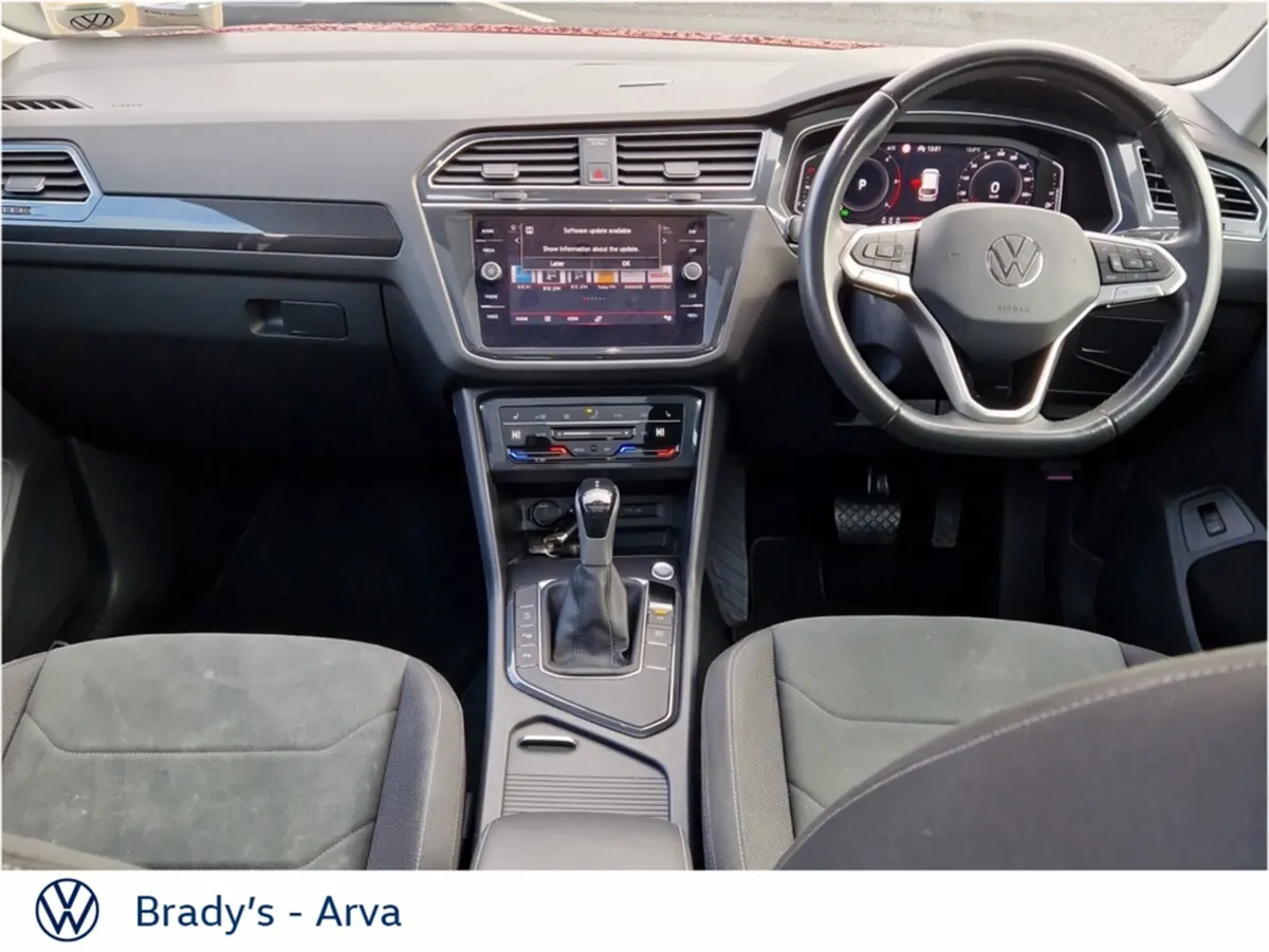 Volkswagen Tiguan ELEGANCE 2.0 TDI 150HP D7F 5DR A - Image 2