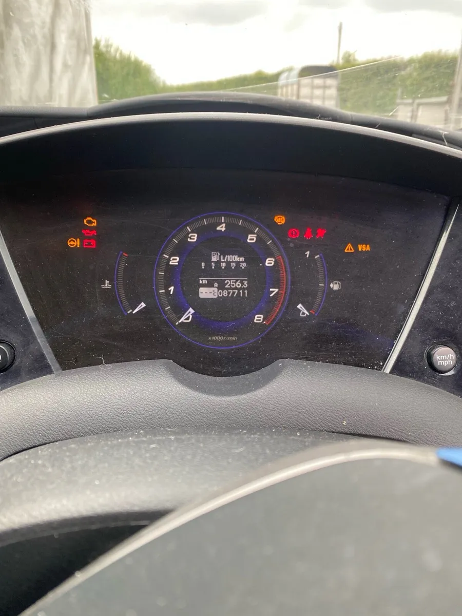 Honda civic sedan engine and gearbox 6 speed - Image 2