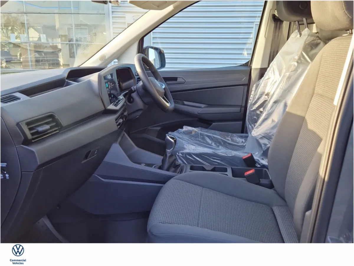 Volkswagen Caddy CARGO EDITION TDI 102BHP M6F - Image 4