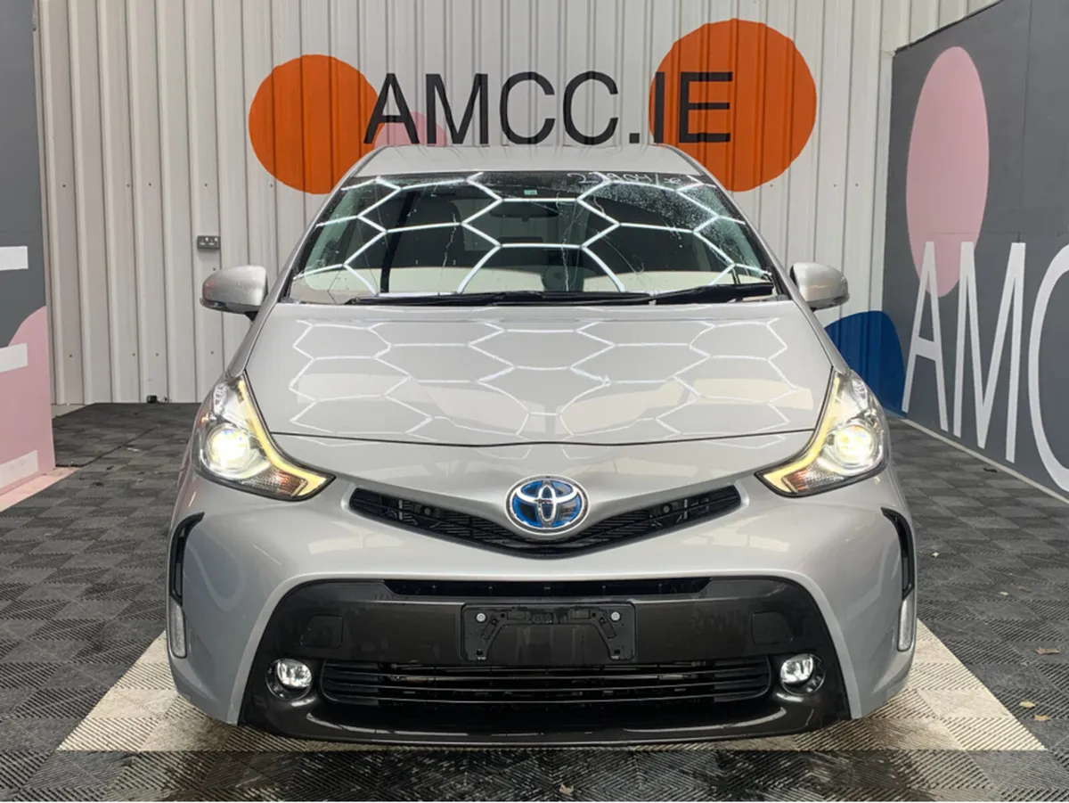 Toyota Prius 1.8 HYBRID 7 SEATER / 99k KMs / Autom - Image 2