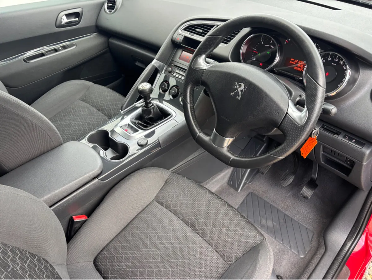 Peugeot 3008 ACTIVE 1.6 HDI 115 4DR - Image 3