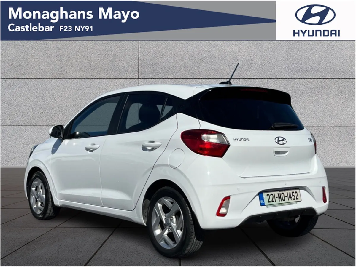 Hyundai i10 DELUXE 1.0 PETROL 5DR - Image 3