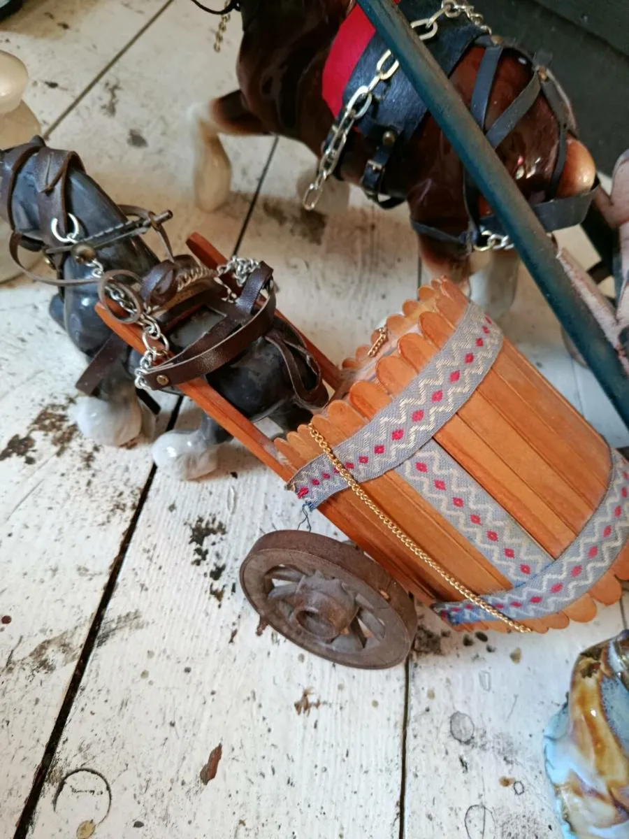 Traveller / gypsy ornaments - Image 2