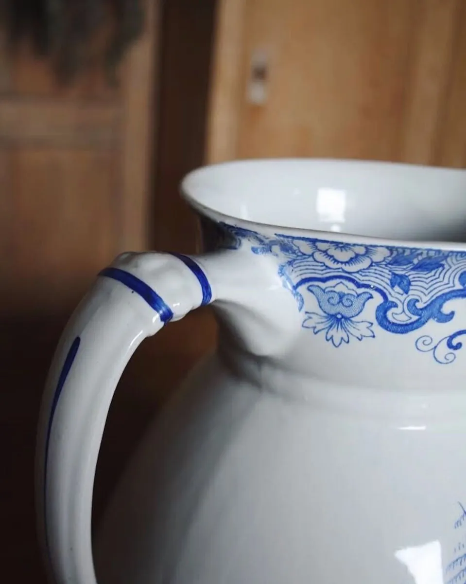 Large Antique Wash Jug - Image 4