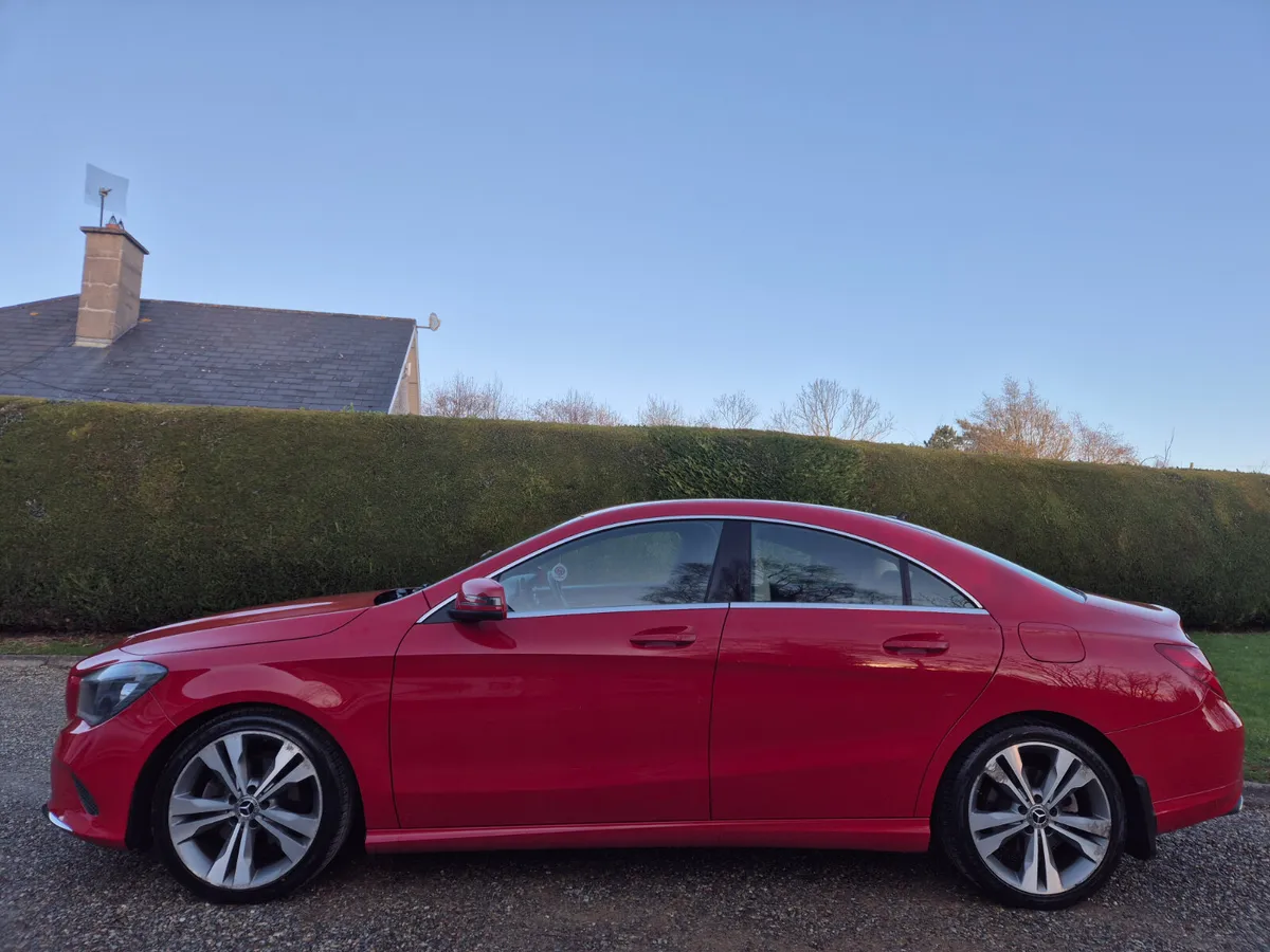 2018'MERCEDES CLA 180  CDI ONLY 67 K KMS - Image 2