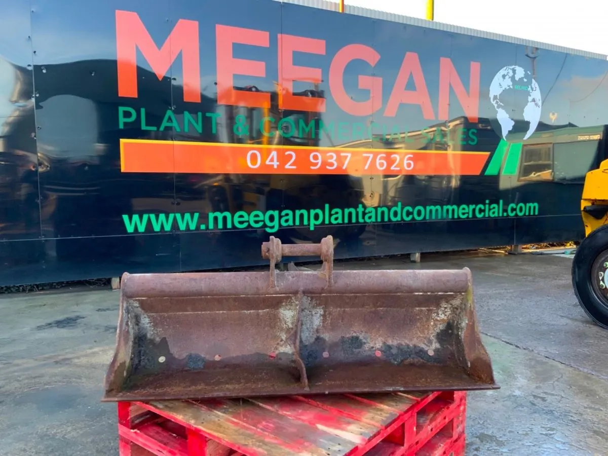 60" GRADING BUCKET.......50mm PINS......676 - Image 1