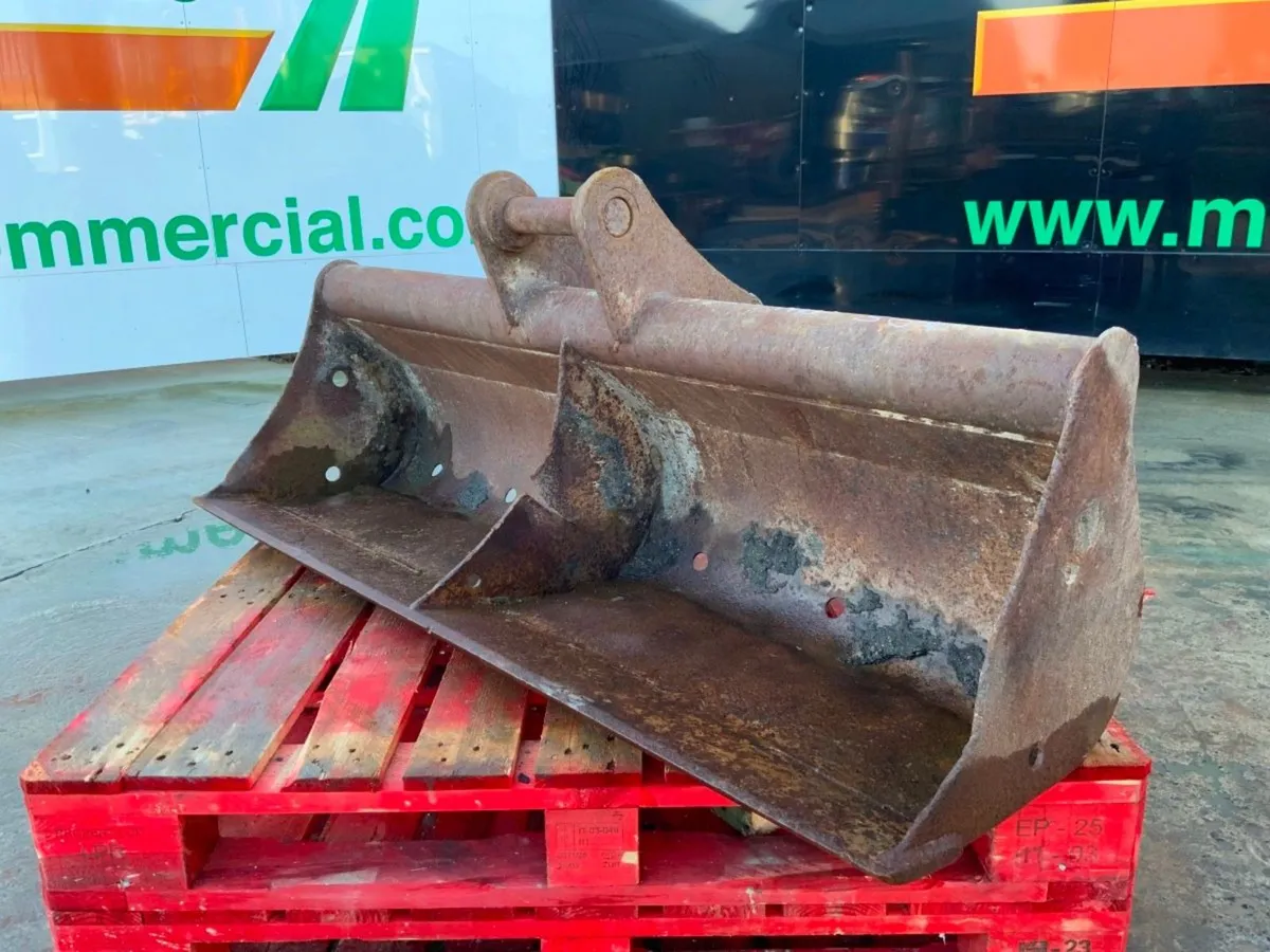 60" GRADING BUCKET.......50mm PINS......676 - Image 2