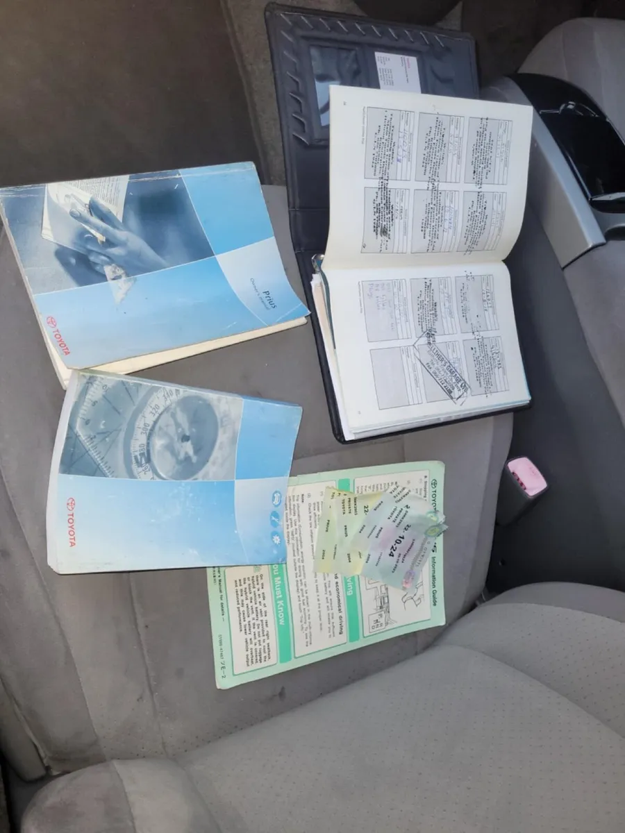 Toyota Prius Automatic - Image 2