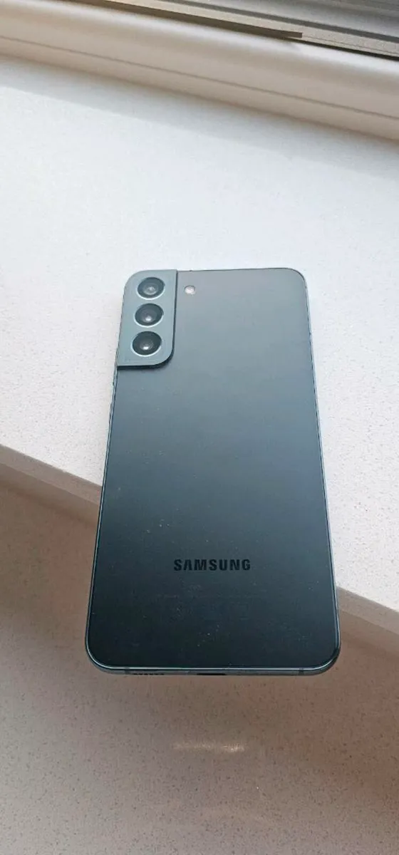 Samsung S22 plus 256gb unlocked - Image 3