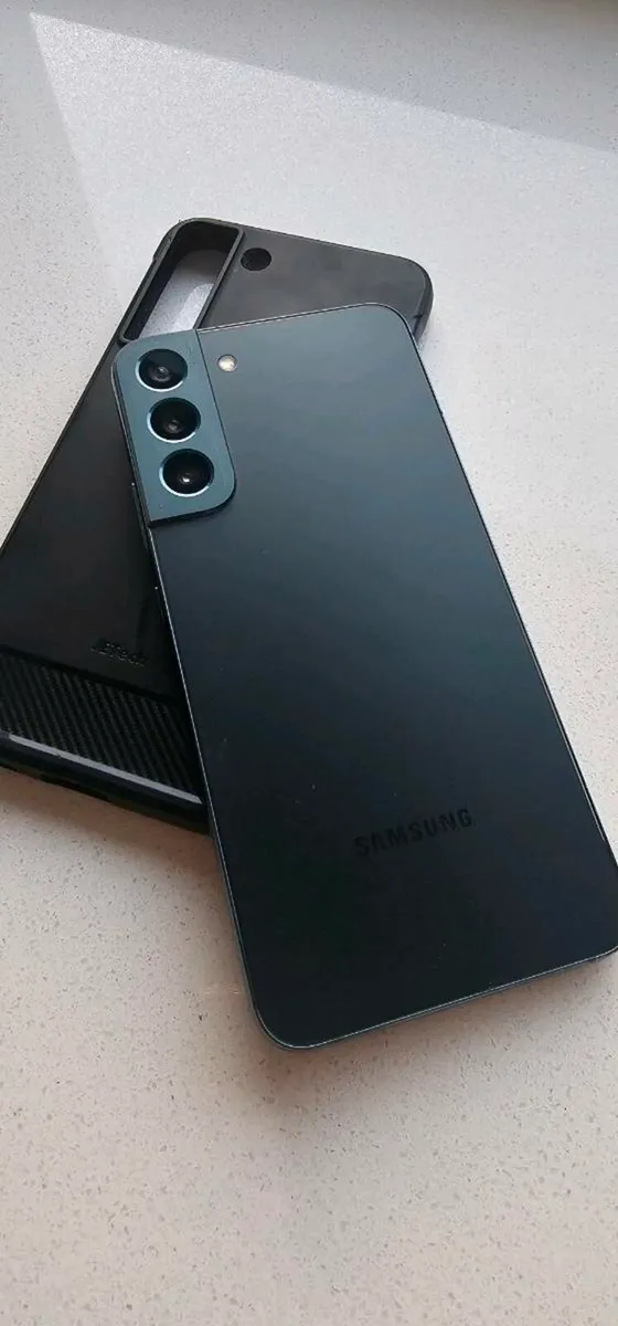 Samsung S22 plus 256gb unlocked - Image 4