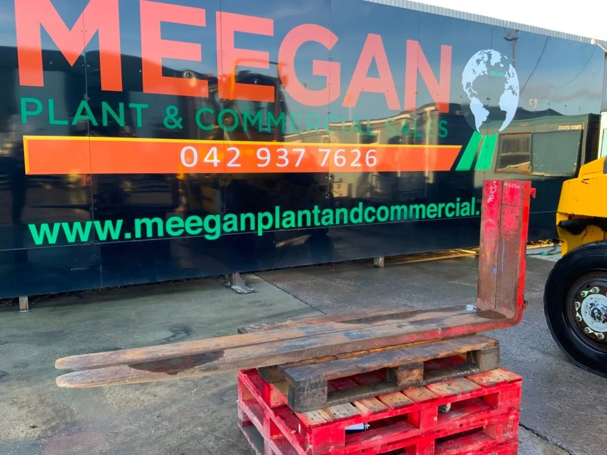 96" X 31" H/DUTY BOLZONI SLIDING FORKS.......4350. - Image 1