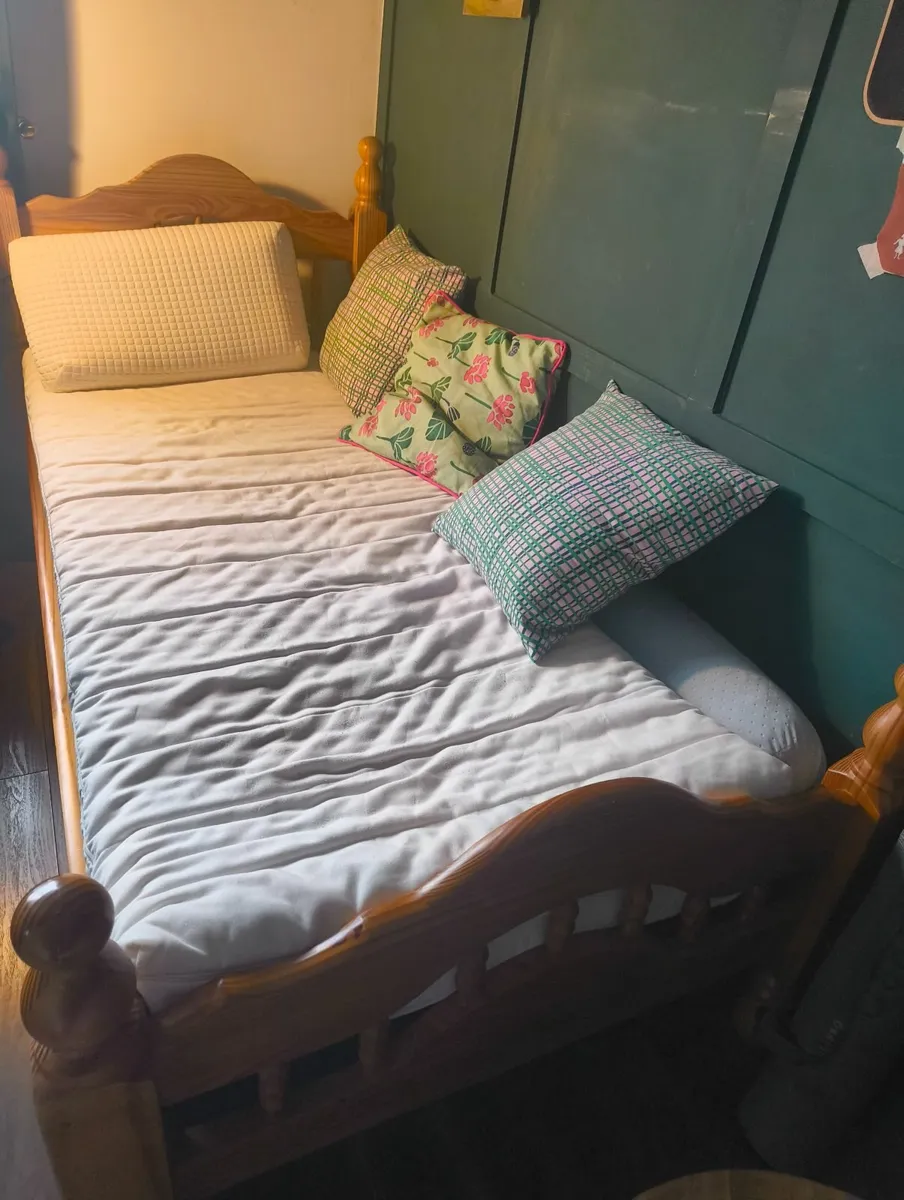 Single bed frame free - Image 3