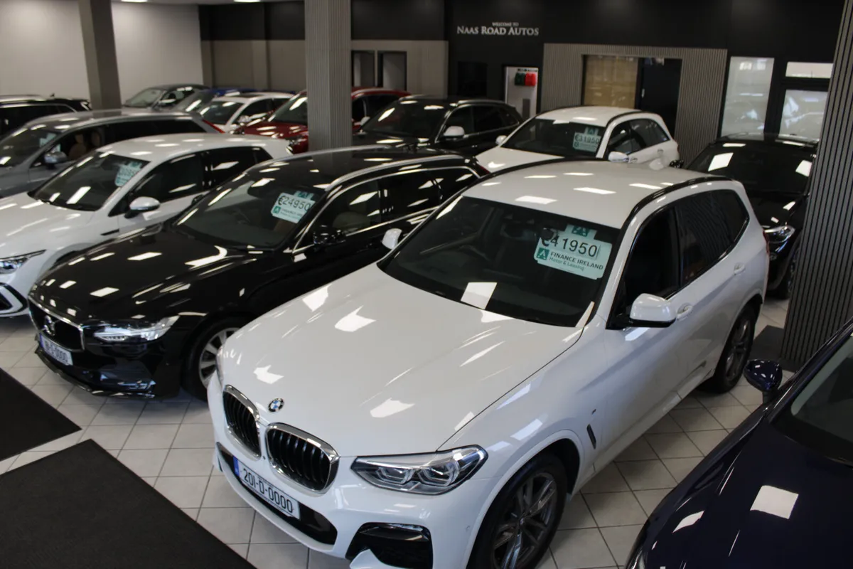 1.0TSI TRNDLINE 5DR HATCHBACK ONLY 22,330 KM'S