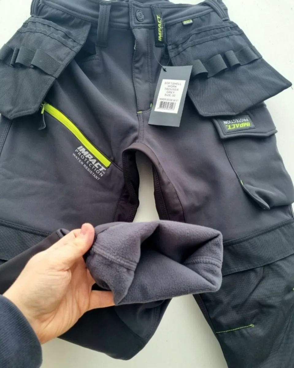 Soft shell fleece 🥶lined water resistant work - Image 2