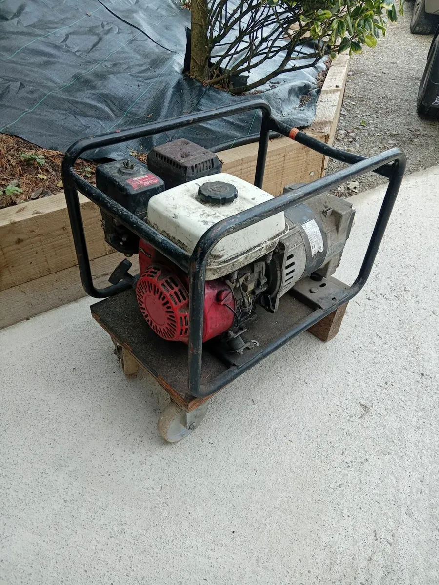 Honda Generator - Image 2