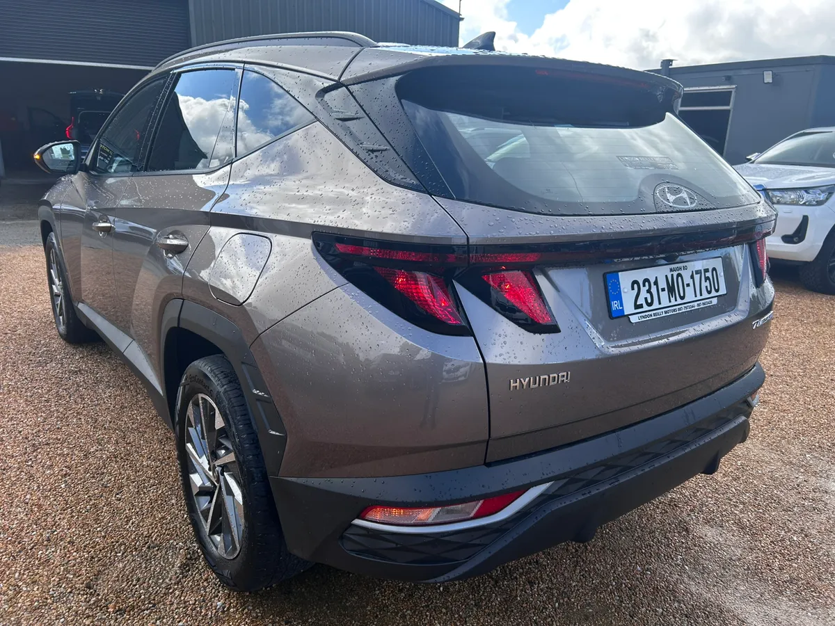 Hyundai Tuscon executive - Image 4