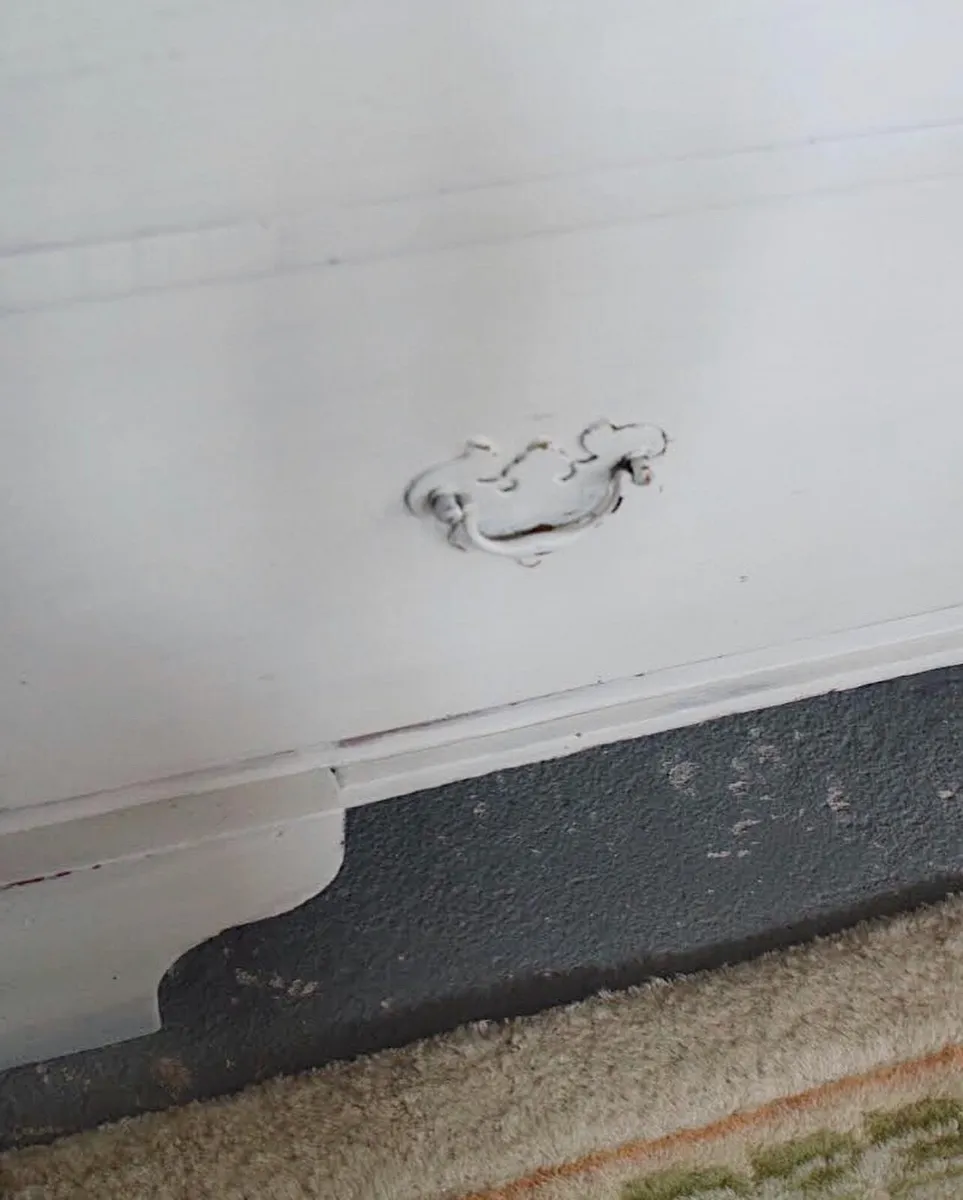 Antique Chest of Drawers - Image 3