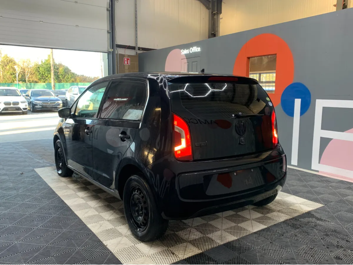Volkswagen up! 1.0 PETROL / 73k KMs / Automatic - Image 4