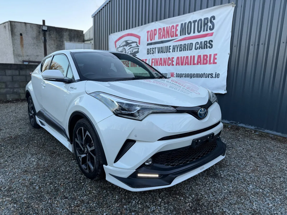 Toyota CHR 2018 - Image 1