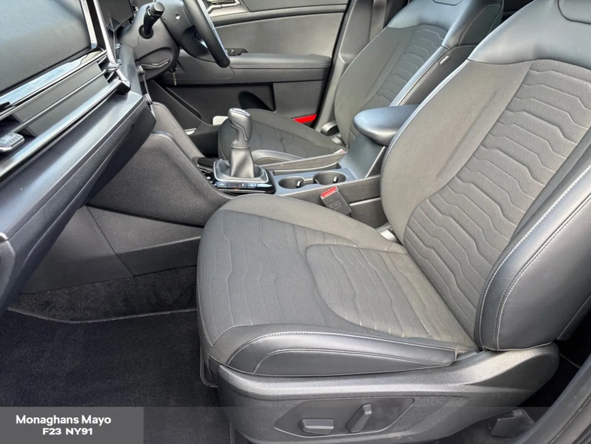Kia Sportage K3 1.6 DIESEL MILD HYBRID - Image 4
