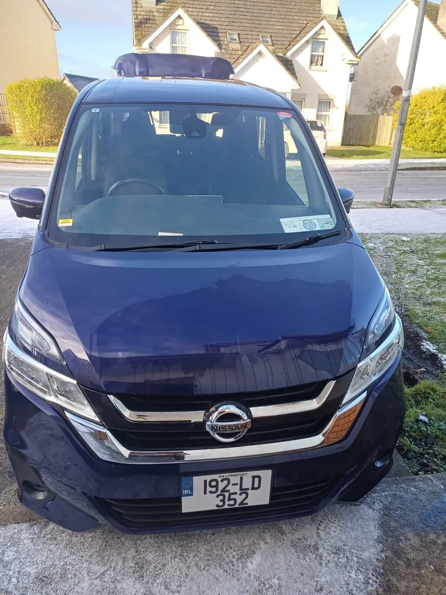 Nissan Serena Hybrid Petrol 2.0 - Image 1