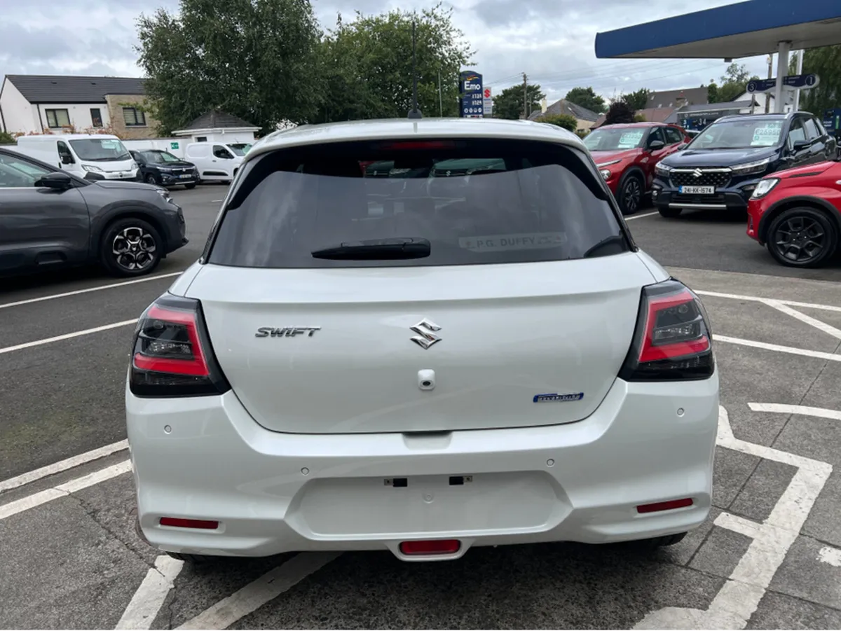 Suzuki Swift motion manual  10 yr warranty availab - Image 4