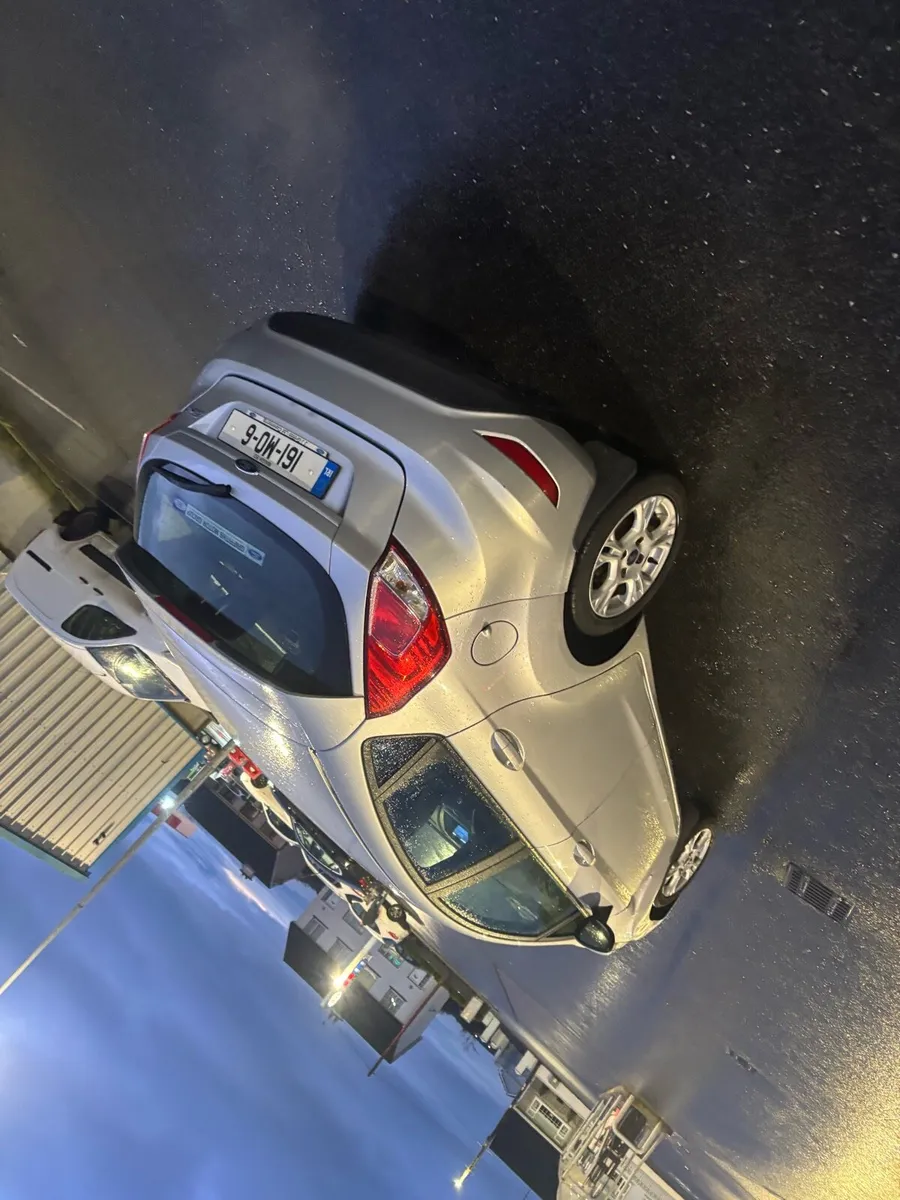 Ford fiesta - Image 3