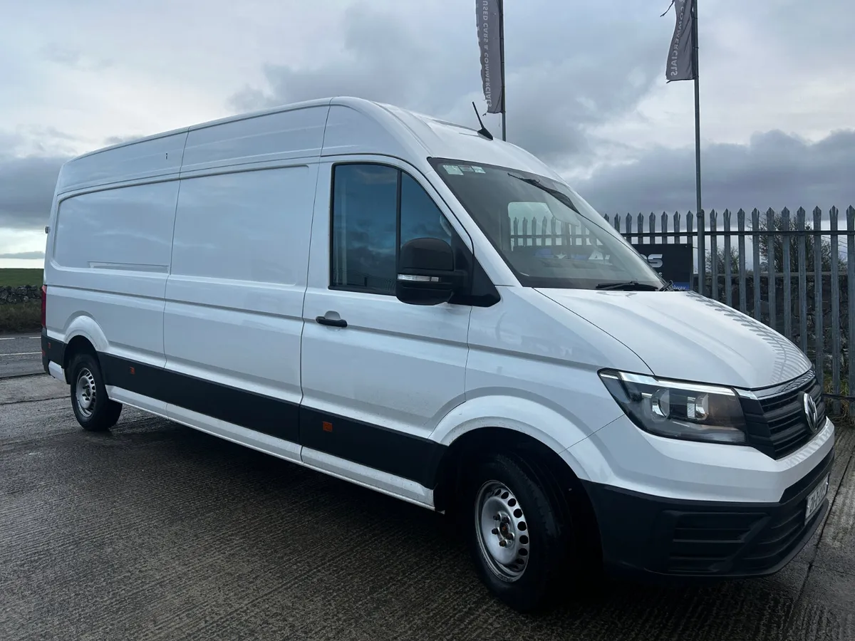 Volkswagen Crafter lwb 140  2021 - Image 3