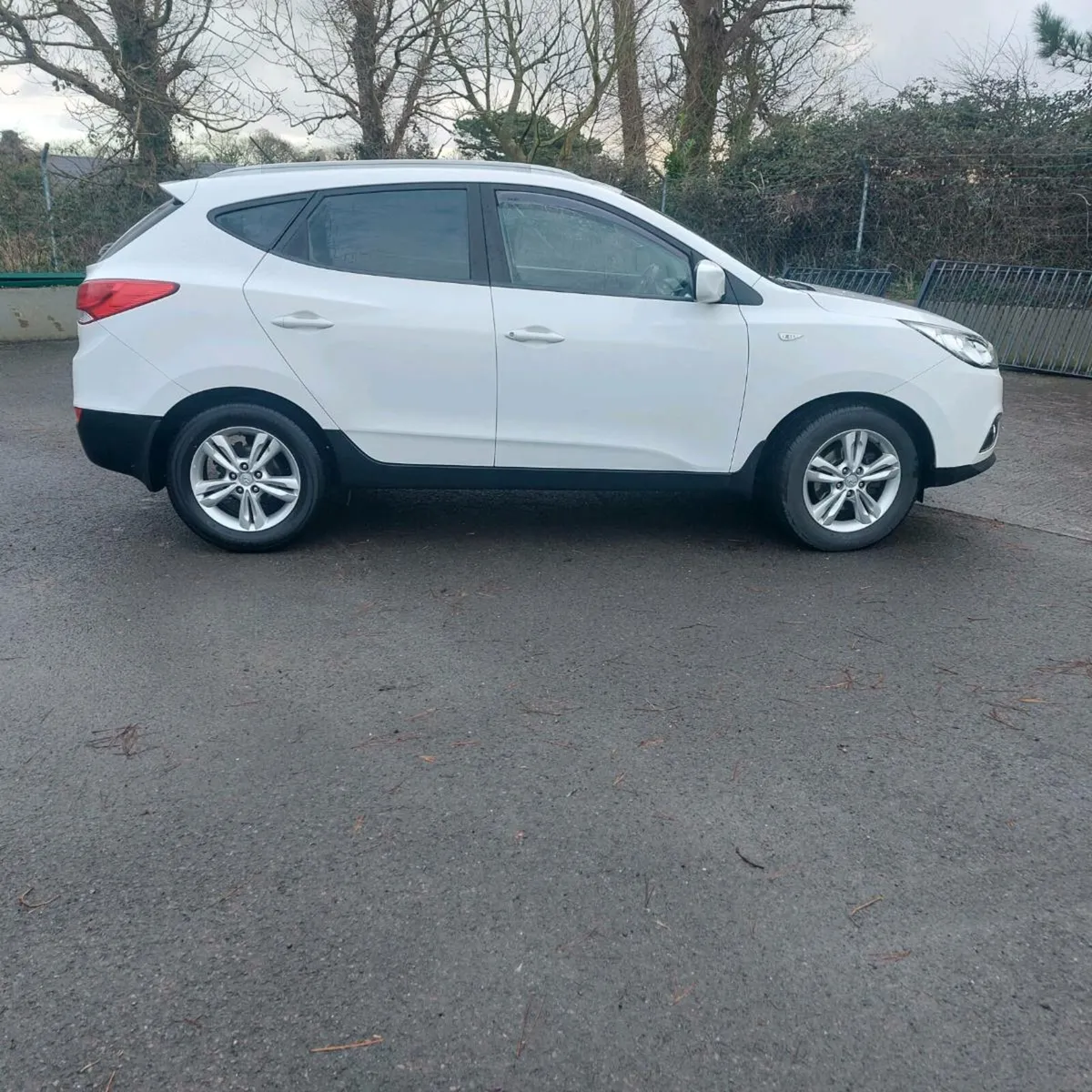 2013 hyundai ix35 nct 8/26 tax 1/26 - Image 1