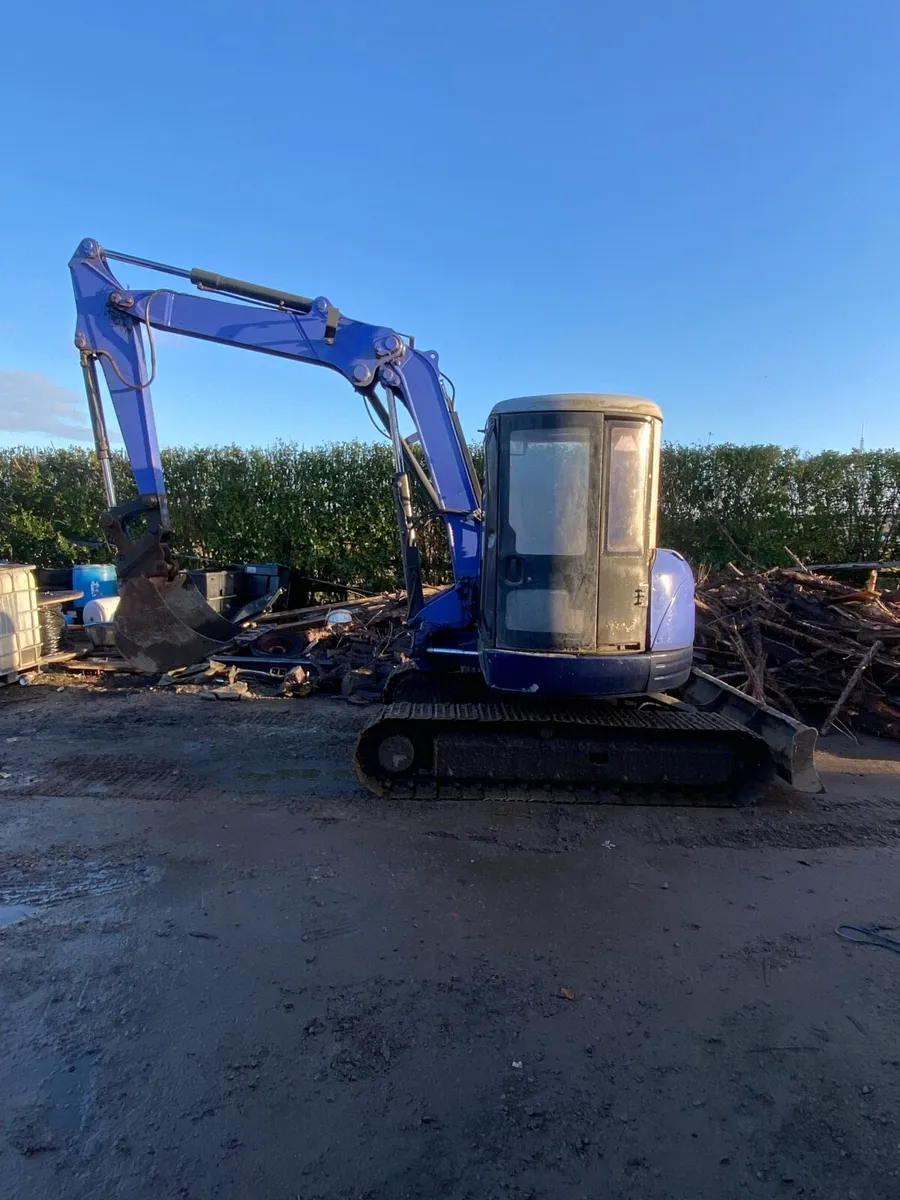 Hitachi airman 6ton - Image 1