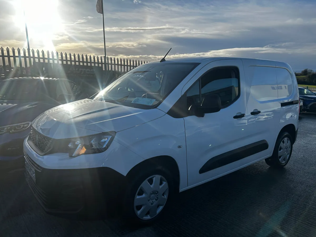 Peugeot Partner Professional 1.5  2020 - Image 2