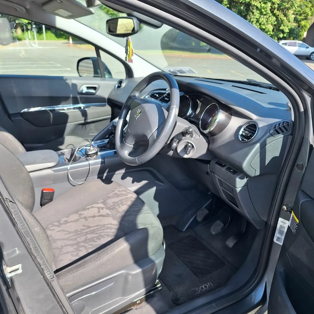 Peugeot 3008 2010 - Image 2