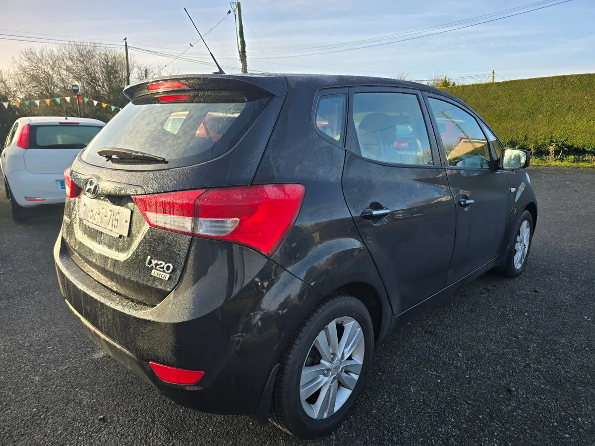 152 Hyundai ix20 1.4 Crdi Deluxe - Image 2